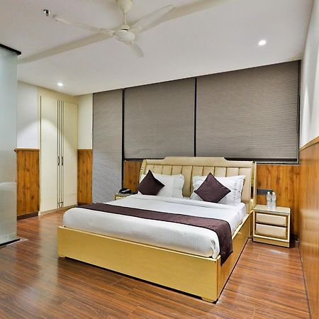 Clay Inn Hotels, Paschim Vihar Delhi  Dış mekan fotoğraf